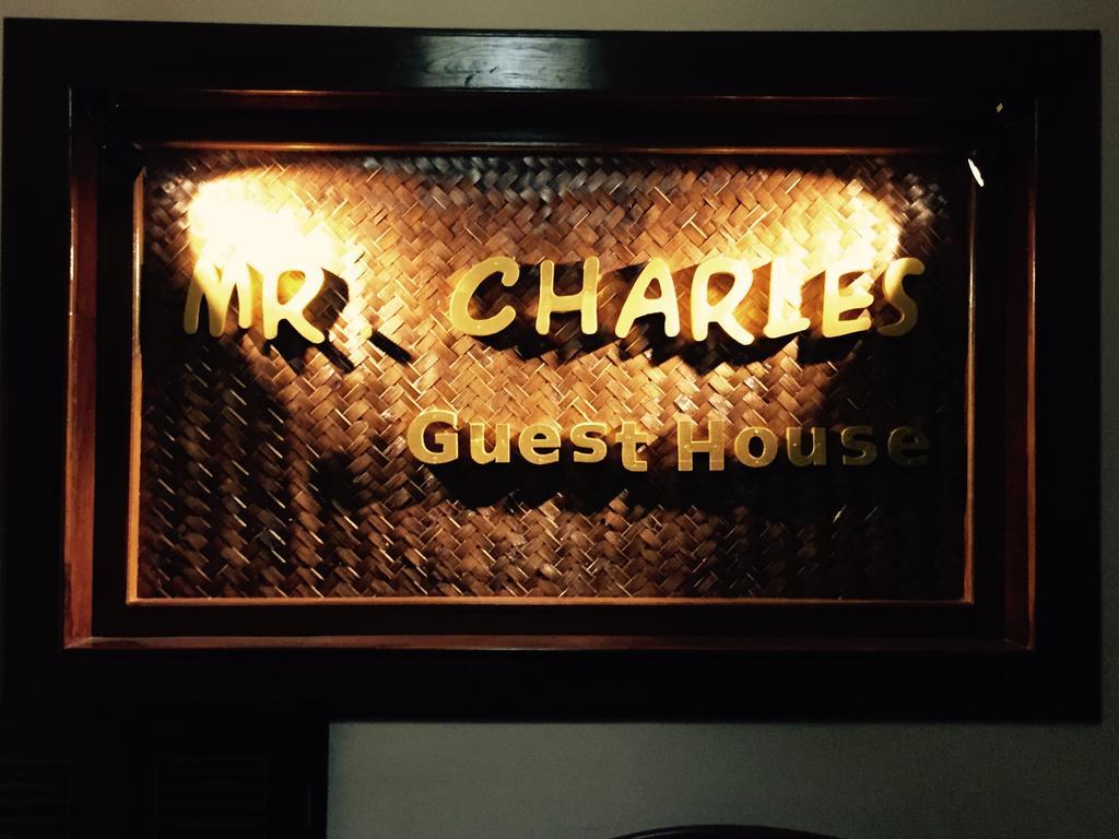 Mr. Charles Guest House Hsipaw Zewnętrze zdjęcie